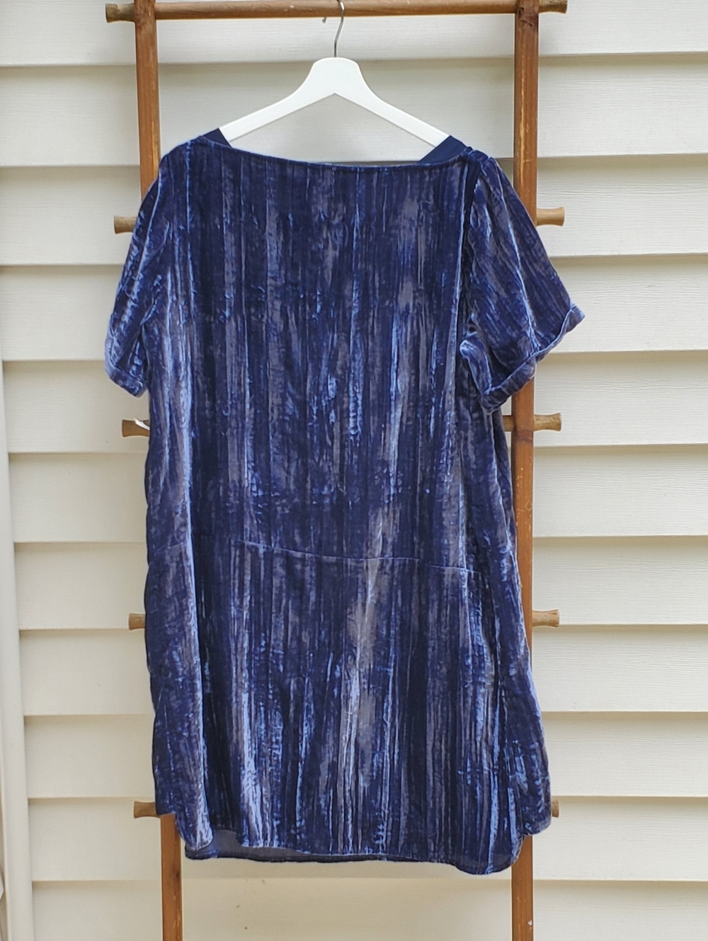 Anthropologie Navy Blue Crushed Velvet Short Sleeve Dress - Picture 3 of 5